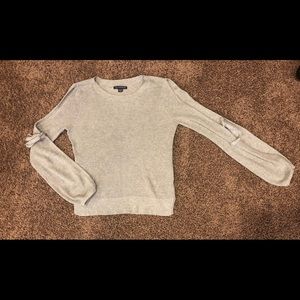 American Eagle sweater